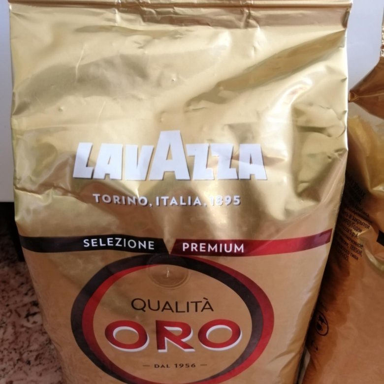 Кофе в зернах Италия 1 кг. Piazza d'Oro кофе в зернах. Кофе 1 кг Италия. Лавацца Оро зерно 1 кг купить. Lavazza oro кофе в зернах 1 кг