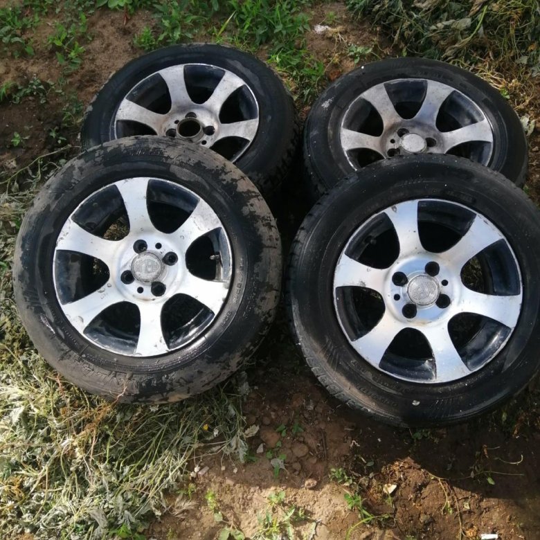 16 диски на lancer cargo. покрышка автомобильная. 700 шин волгоград красноармейский. шины для машины. R17 215/45 dunlop sp sport 01.