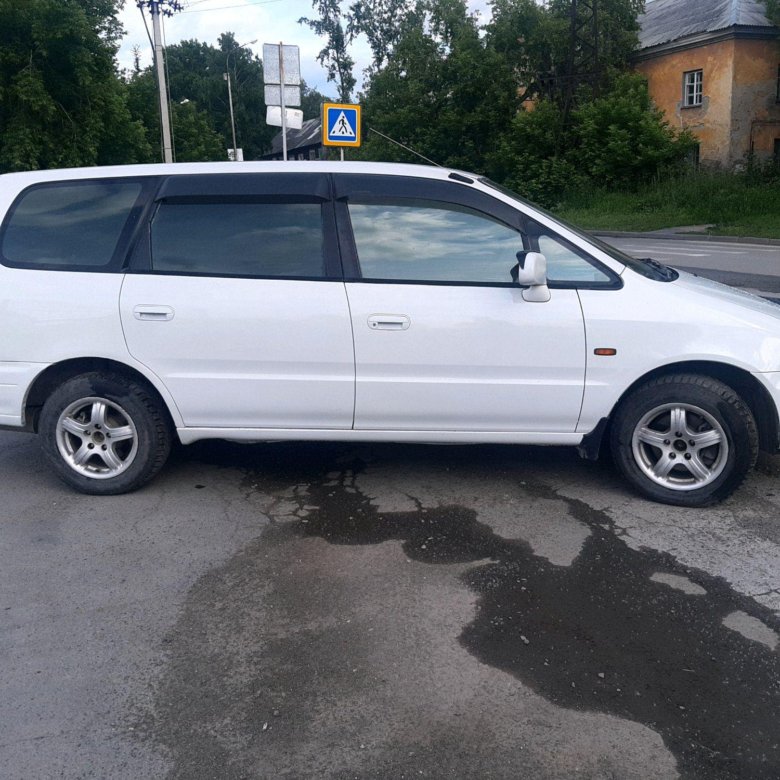 Одиссей 1995. Хонда Одиссей 1995. Honda Odyssey 1995 r17.