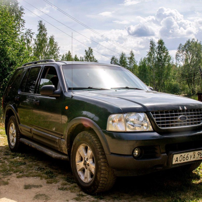 Эксплорер 2003. Форд эксплорер 2003. Ford Explorer 2003. Форд эксплорер 3 зеленый. Цоколь Форд эксплорер 3 2003.