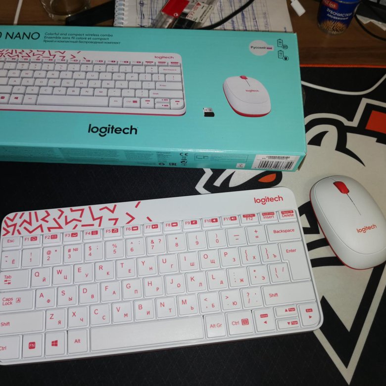 Logitech mk240 white