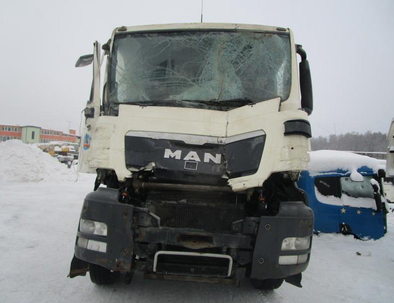 Ман ТГС 40.430 2011. Man TGS 33.430. Ман ТГС В разбор. Защитная диск man TGS 33.360.