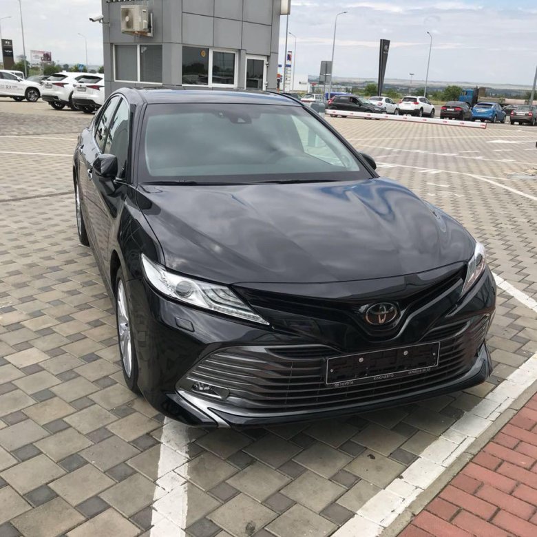 Аренда, прокат автомобиля с водителем. – купить в Москве, цена 1 000 ...