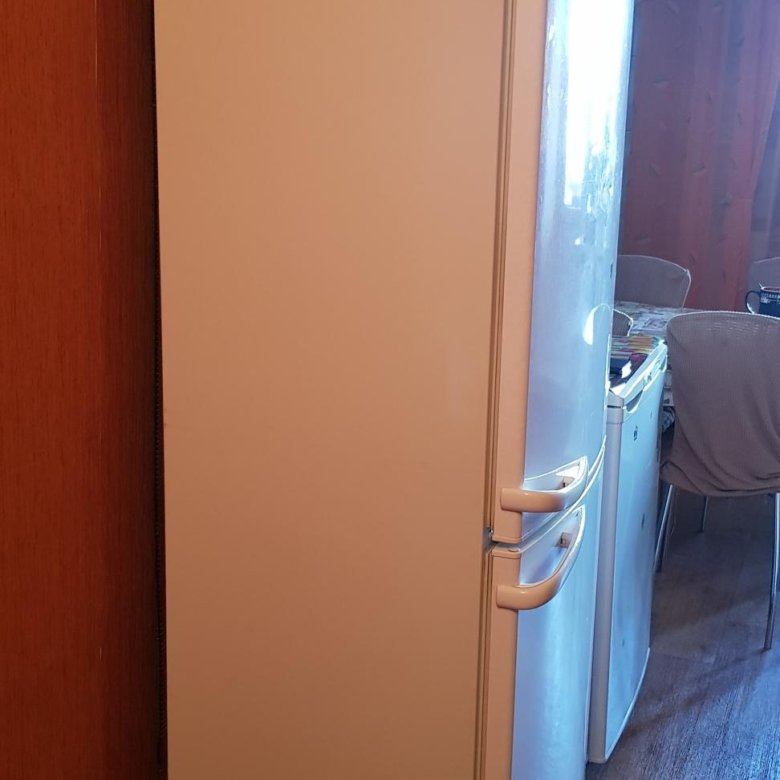 Холодильник Атлант – купить в Сургуте, цена 4 000 руб., продано 23 ...