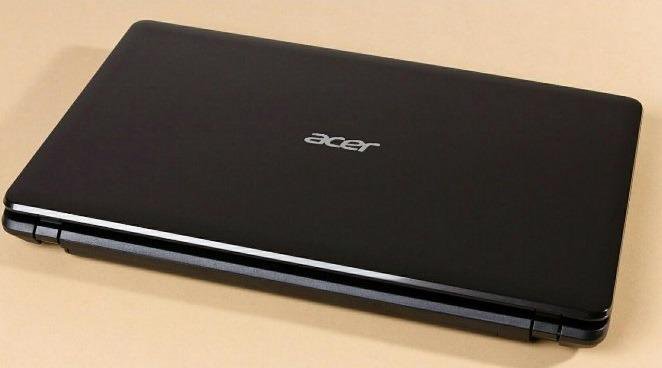 Ноутбук асер черный. Acer v5-561g. Acer Aspire v5 561g. Acer Notebook 2023. Ноутбук черный Асер 2013.