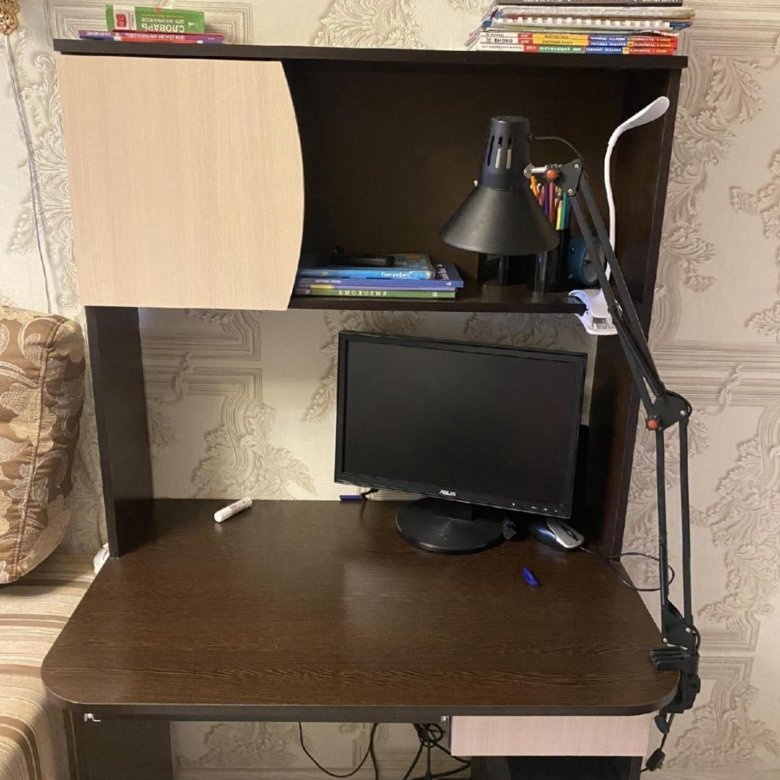 Компьютерный стол – купить в Хабаровске, цена 3 000 руб., продано 7 ...