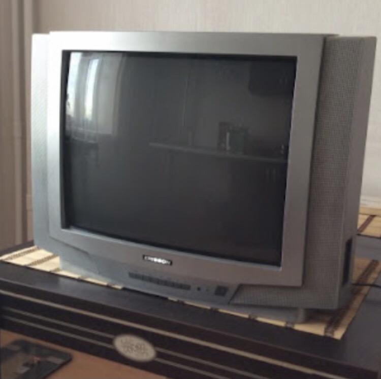 Телевизор обычный куплю. Телевизор Эриссон 2120. Старые телевизоры Эриссон 2120. Телевизор Erisson 54см. Erisson 29f2 телевизор.