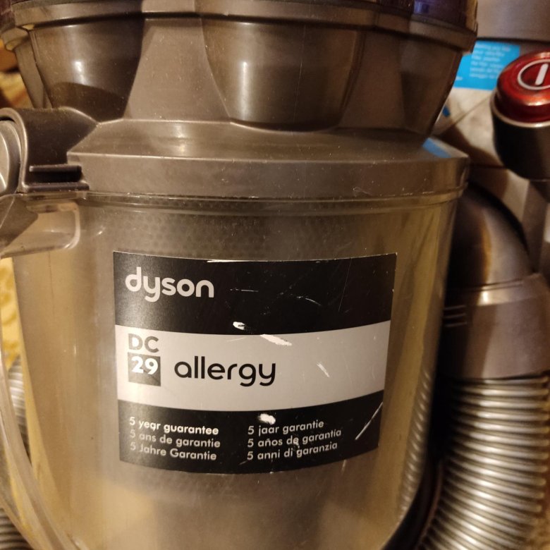 Пылесос Dyson DC29 DB Allergy на зап/части – купить в Подольске, цена ...