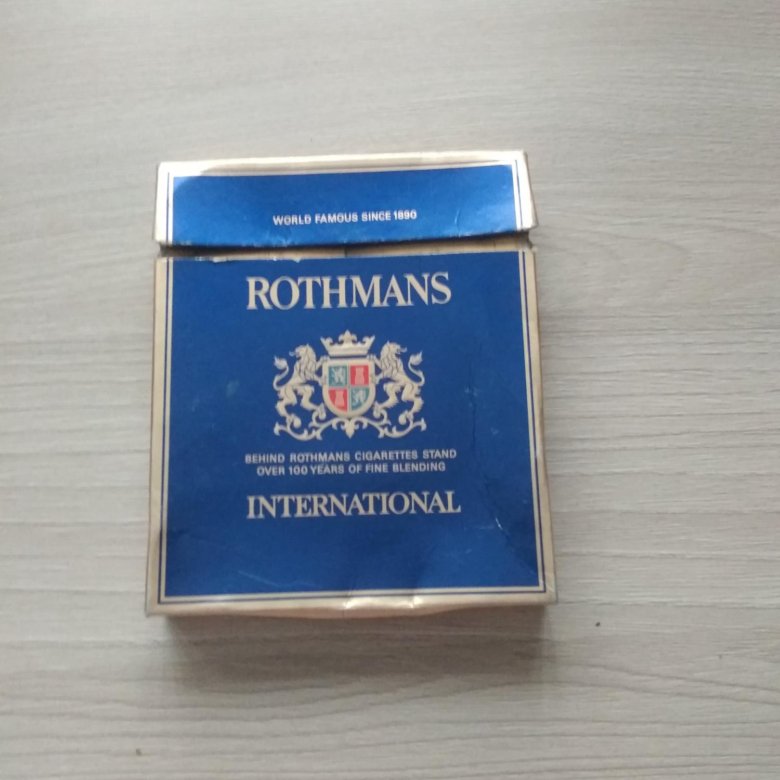 Парламент цена за пачку 2024. Пачкпачка от сигарет ротманс. Ротманс широкая пачка. Штукатурка Rothmans. Ротманс в прямоугольном пачке.