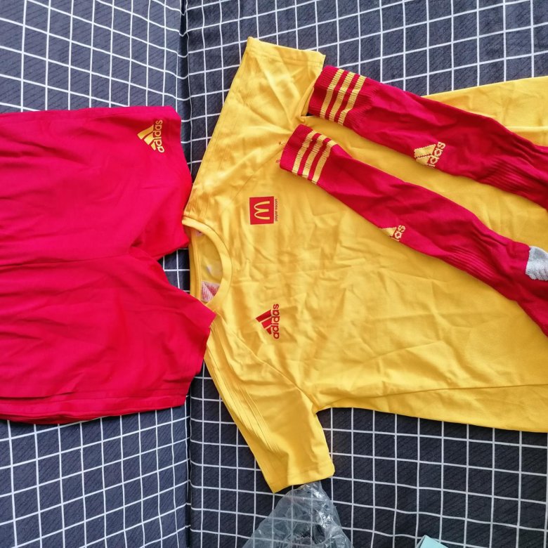 Футбольная форма Adidas ОРИГИНАЛ! НОВАЯ – купить в Сочи, цена 2 000 руб ...