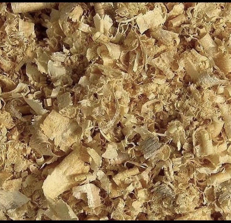 Опилки сосны. Стружка древесная. Сухая стружка. Опилки стружка. Крупные опилки.