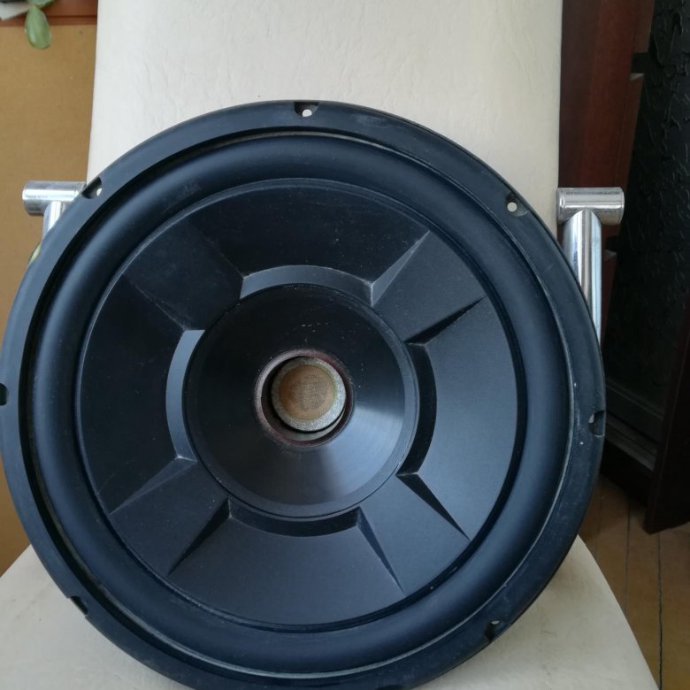 Динамик Jbl для сабвуфера – купить в Москве, цена 300 руб., продано 11 ...