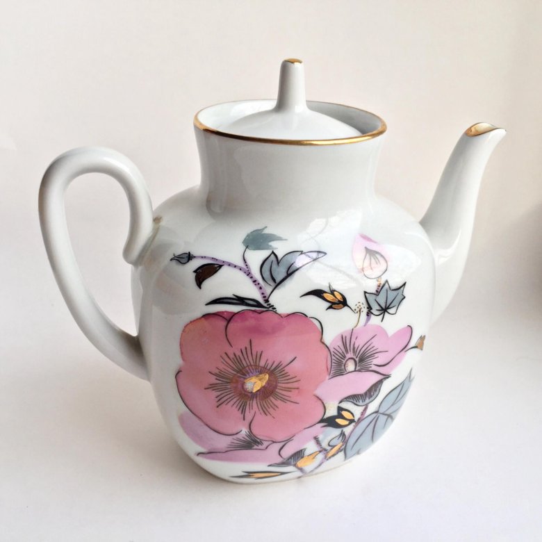 Миранда керр сервиз. Чайник заварочный royal albert чайник. Сервиз бутон барановский фарфоровый завод. Английские фарфоровые чайники. Чайник винтаж lefard a293252.