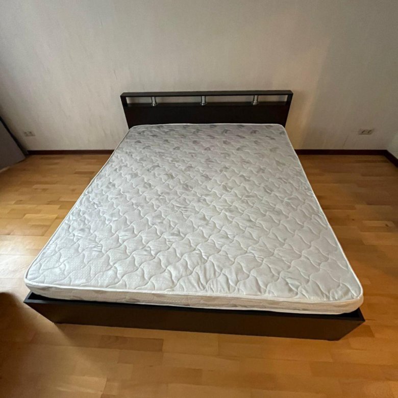 Кровать – купить в Новороссийске, цена 5 500 руб., истекает через 1 ...