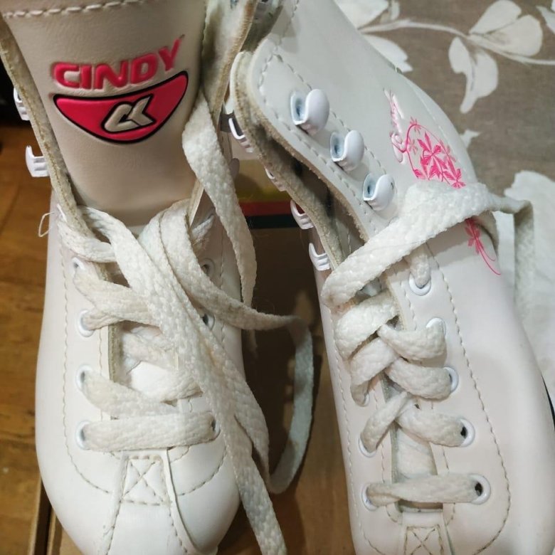 Коньки для девочки – купить в Москве, цена 500 руб., дата размещения ...