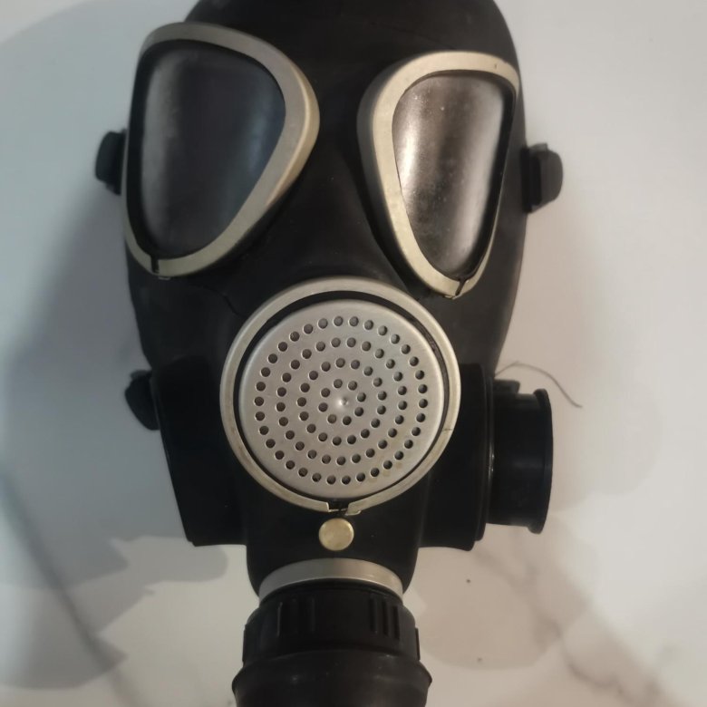 Новый противогаз гп7 – купить в Красноярске, цена 200 руб., дата ...