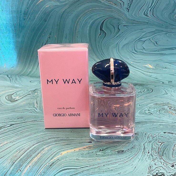 My way giorgio armani фрагрантика. Духи my way Giorgio Armani. Giorgio Armani my way Parfum, 90 ml. Армани my way Parfum 90мл. Giorgio Armani my way (Парфюм Армани) - 90 мл..