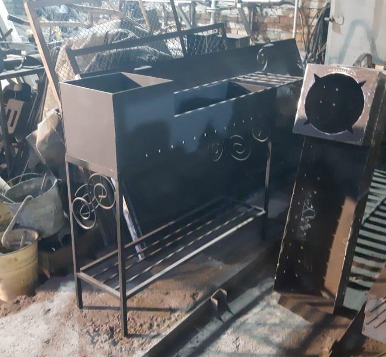Мангал из толстого металла – купить в Комсомольске-на-Амуре, цена 5 000 ...