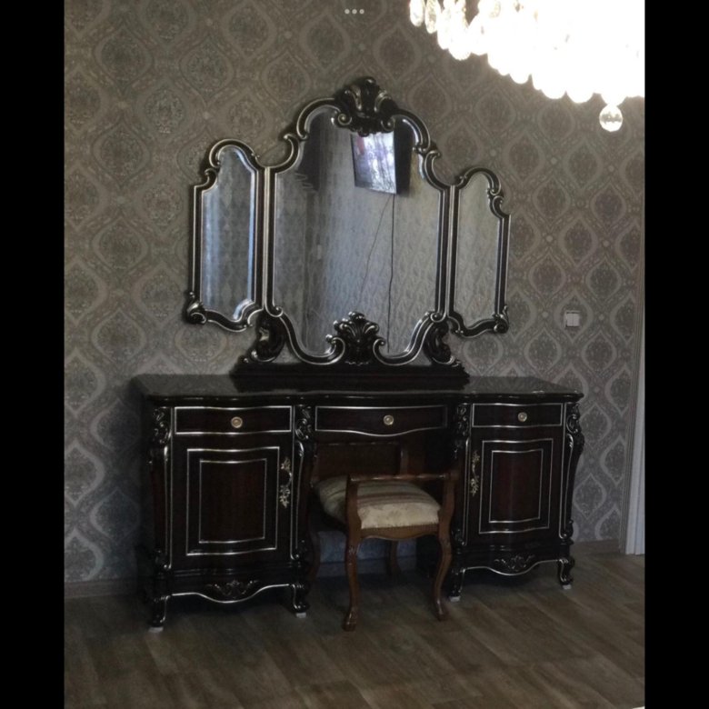Туалетный столик с зеркалом, стиль барокко – купить в Новокузнецке ...