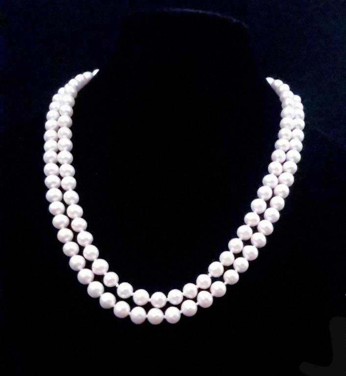 Double Pearl Necklace