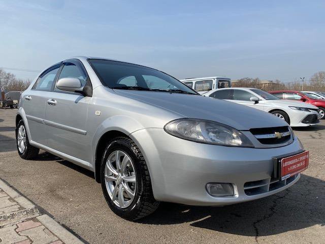 Шевроле лачетти красноярск. Chevrolet lacetti 2006. лачетти хэтчбек серая. chevrolet lacetti серый. лачетти серый стайлинг.
