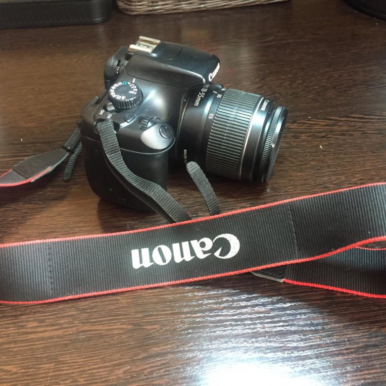 Зеркальный фотоаппарат Canon EOS 1100D – купить в Зеленограде, цена 5 ...