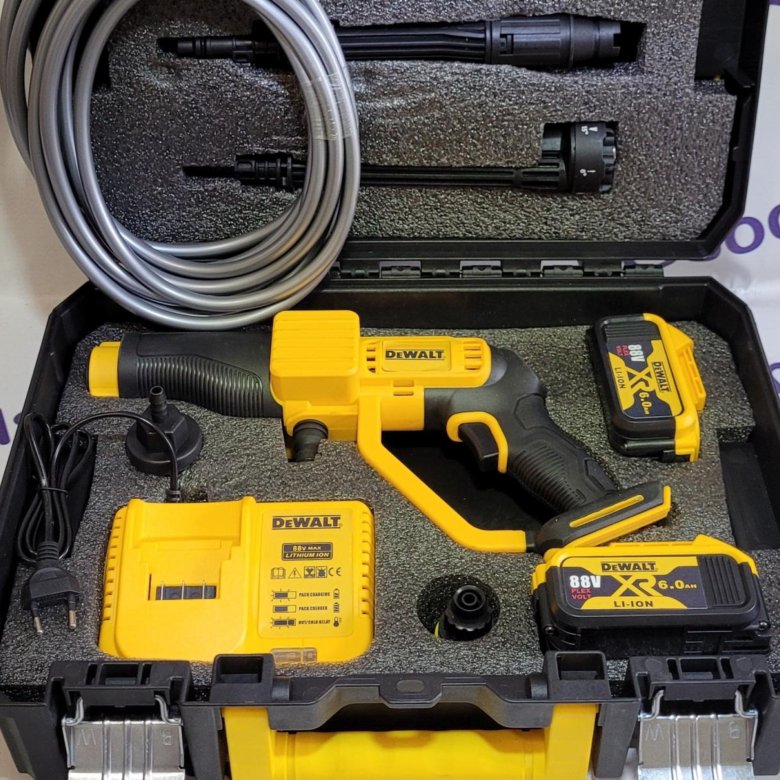 Аккумуляторная мойка dewalt. Аккумуляторная мойка DEWALT dcpw550. Мойка DEWALT. D25133к DEWALT кейс. Кейс для DEWALT dcgg571b.