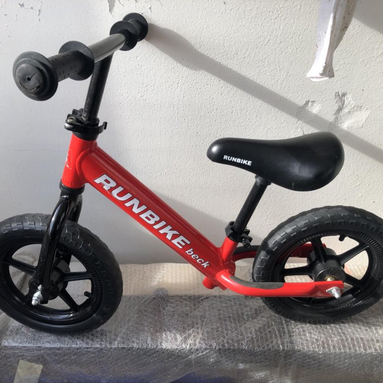 Колеса надувные беговел runbike. Беговел runbike beck. Беговел runbike. Ранбайк. Беговел runbike.