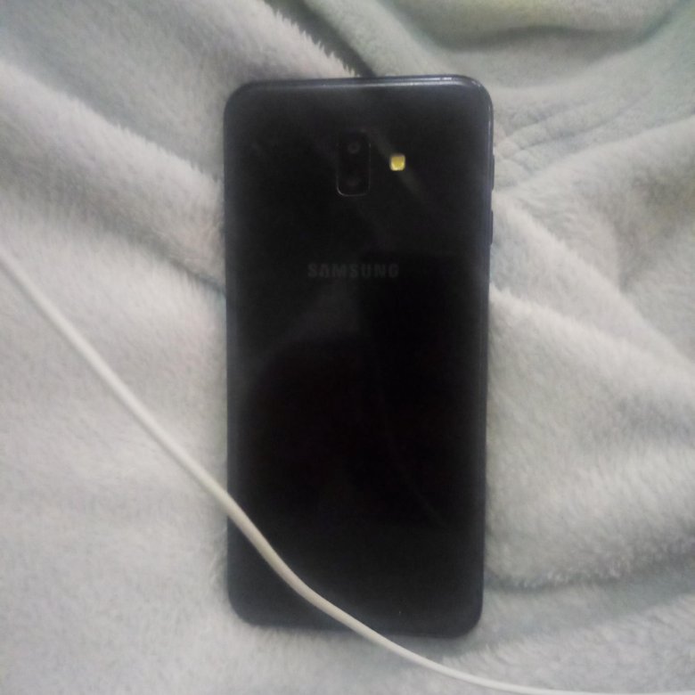 Мобильный телефон, Samsung – купить в Саратове, цена 1 100 руб., дата ...
