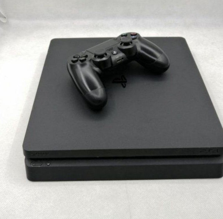 Купить Playstation 4 Slim Новая