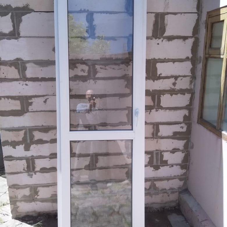 Дверь пластиковая – купить в Новороссийске, цена 5 000 руб., дата ...