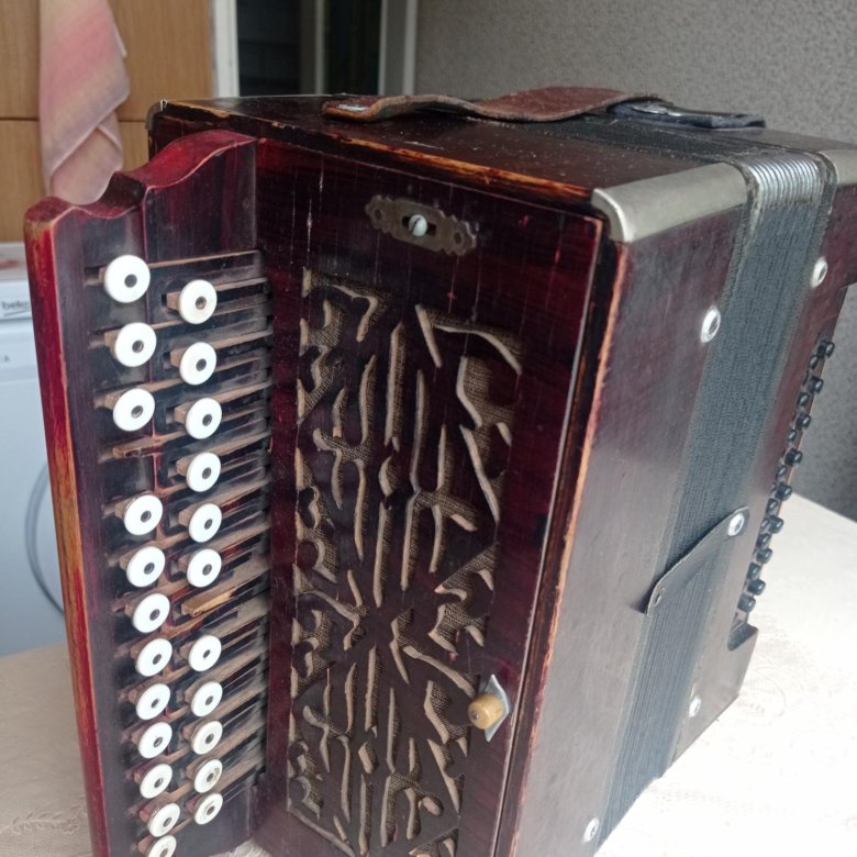Гармонь хромка кирилловская 1950х г – купить в Санкт-Петербурге, цена ...