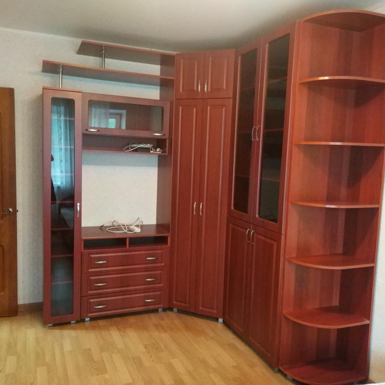 Стенка бу угловой шкаф – купить в Жуковском, цена 17 000 руб., дата ...