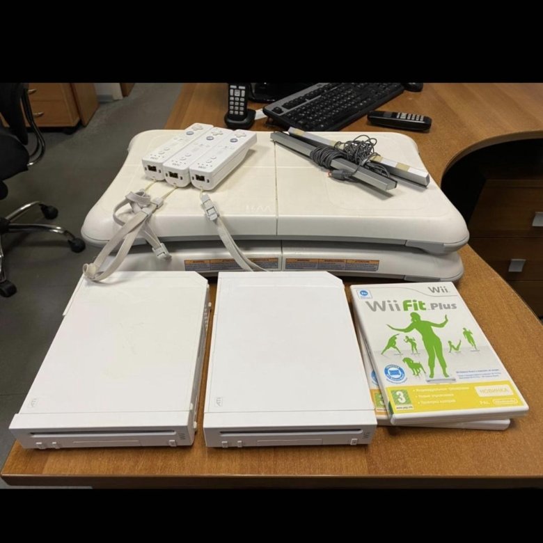 Приставка Nintendo Wii (цена за1 приставку с блоко – купить в Москве ...