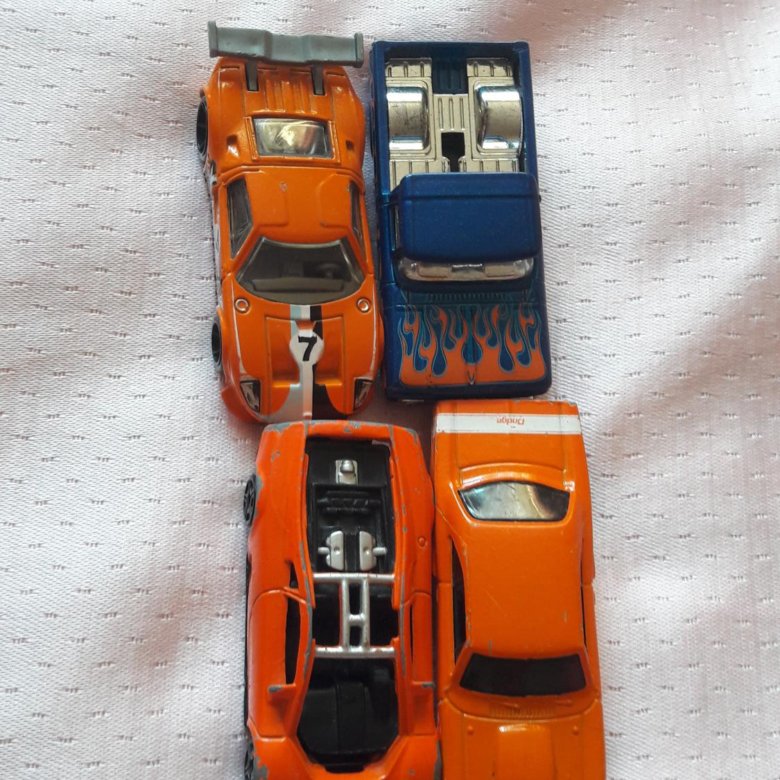 Коллекционные машинки – купить в Москве, цена 100 руб., дата размещения ...