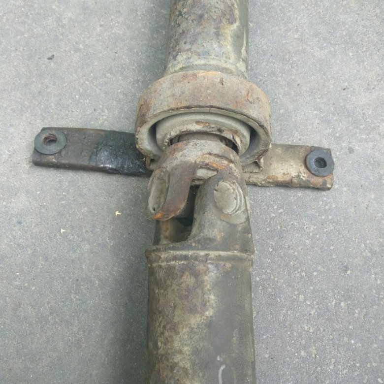 Кардан вал 2107. Карданный вал ваз 2105. Кардан ваз 2105. Карданный вал ваз 2101-07. Вал карданный 2105 "кардан".