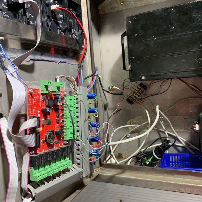 ЭЛЕКТРИКА - ЭЛЕКТРОНЩИКА СЛЕСАРЯ на монтаж пультов – купить в Москве ...