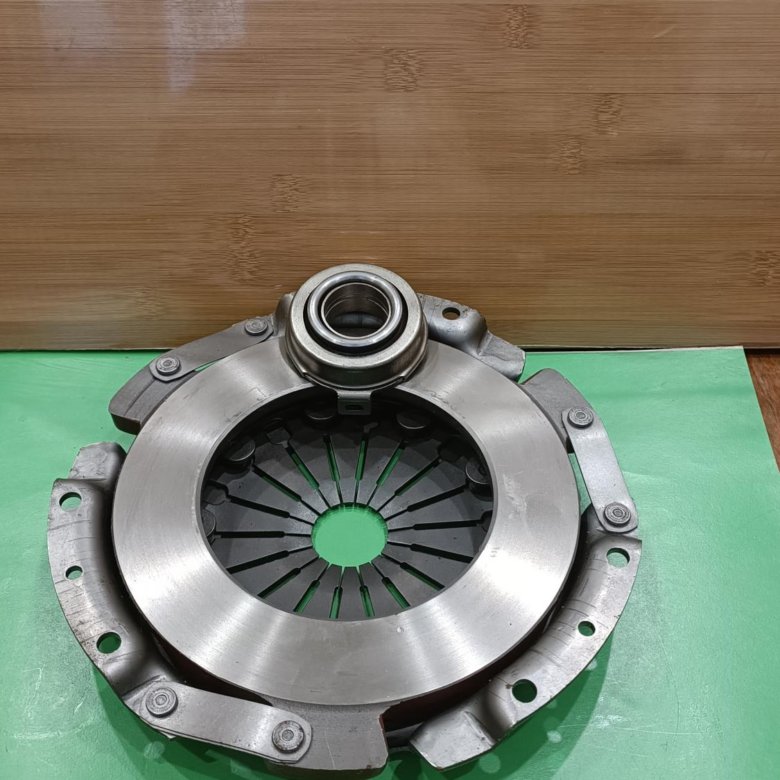 Корзина сцепления москвич 2141 – купить в Москве, цена 1 400 руб., дата ...