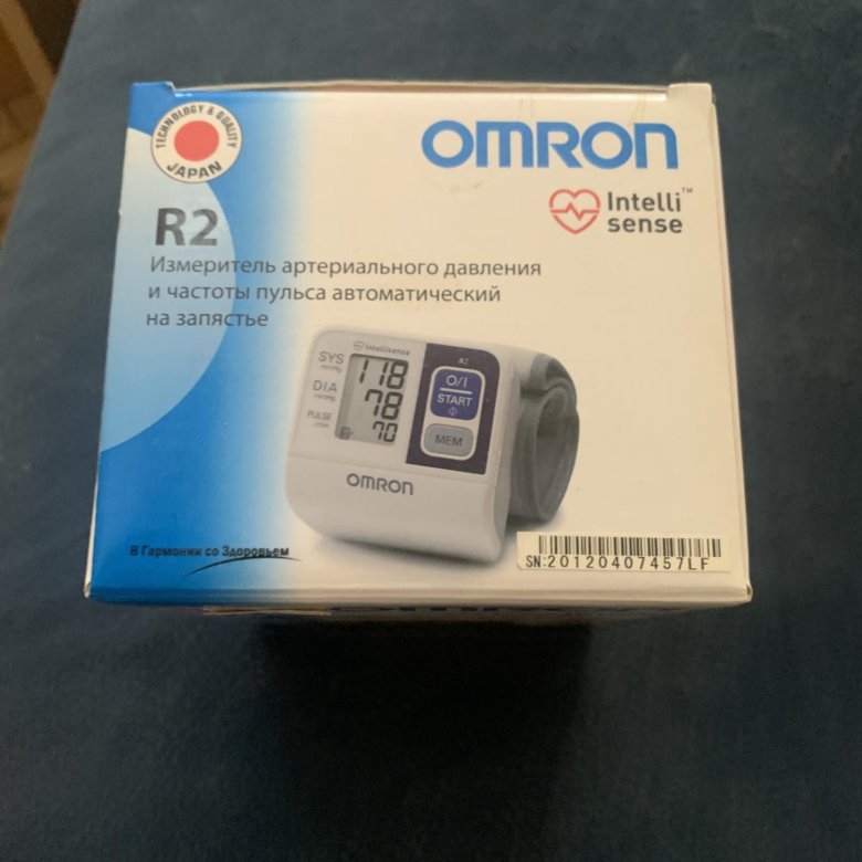 Тонометр Omron r2. Omron r88d. Е2 на тонометре.