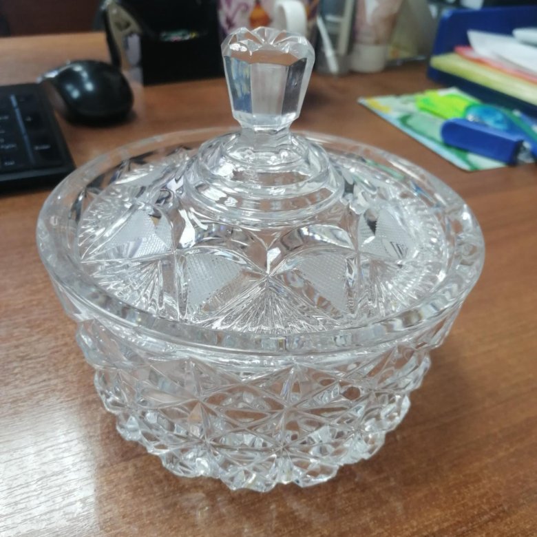 Конфетница из хрусталя – купить в Саратове, цена 400 руб., продано 21 ...