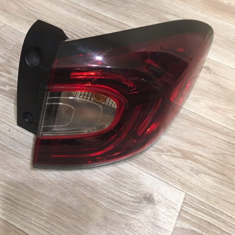 Левый фонарь рено каптюр задний. Задние фонари рено каптур. Рено каптур задний фонарь. 265506738r. Задний фонарь на правое заднее крыло рено каптур.