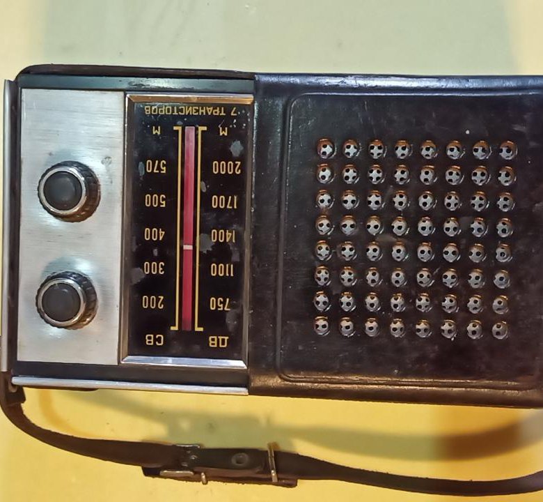 Старый приемник – купить в Щёлково, цена 300 руб., дата размещения: 10. ...