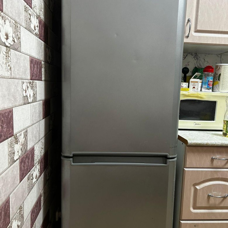 Продаю холодильник Indesit no frost – купить в Якутске, цена 14 500 руб ...