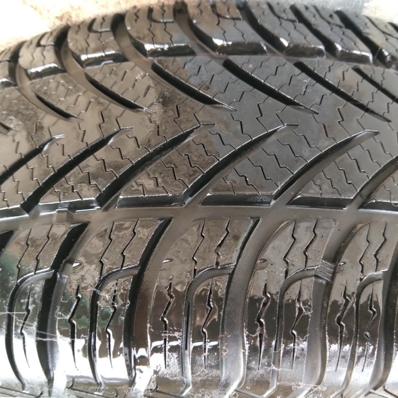 Резина 235/65 R16 зима пробег 500км. – купить в Красной Горе, цена 700 ...