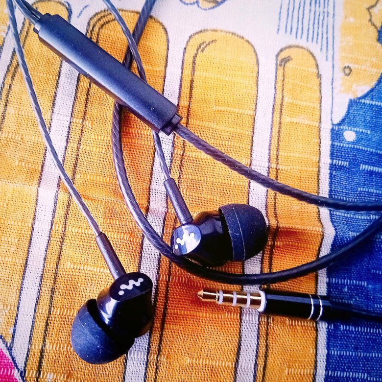 Наушники sony Walkman – купить в Москве, цена 500 руб., дата размещения ...