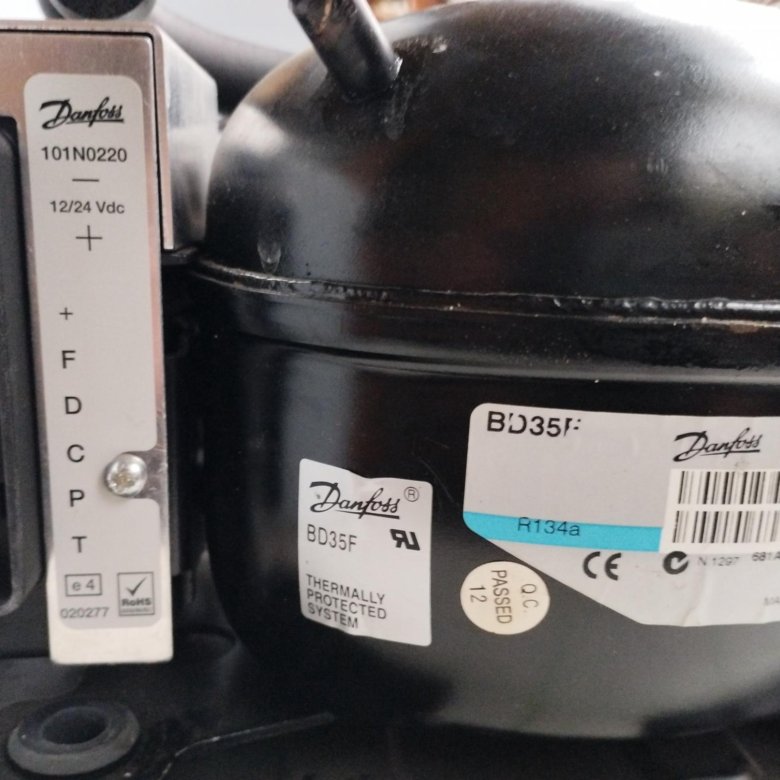 Компрессор для автохолодильника Danfoss BD35F.12V. – купить в Москве ...