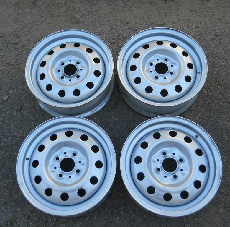 Штампы евро r14 4x98 серебро. 98 9 на 14. Штампы r15 4х98 тзск. Диски slik l173-s. Слик r14.