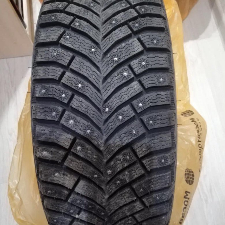 Mishlene шины x-ice north 4. мишлен х-ice north 4. автошина r16 205/60 michelin x-ice north 4 96t xl шип 565312. Michelin x ice 4 шипы. Michelin x-ice north 4 215/60 r17.