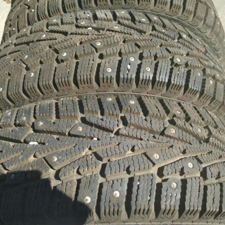 R16 шип. Кордиант Сноу кросс 225/75 r16. Cordiant 215/65 r16 шипованные. Кордиант липучка р14. Кордиант шины Сноу кросс р16.