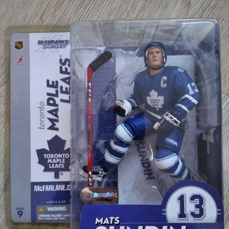 Фигурка хоккеиста Matthews NHL